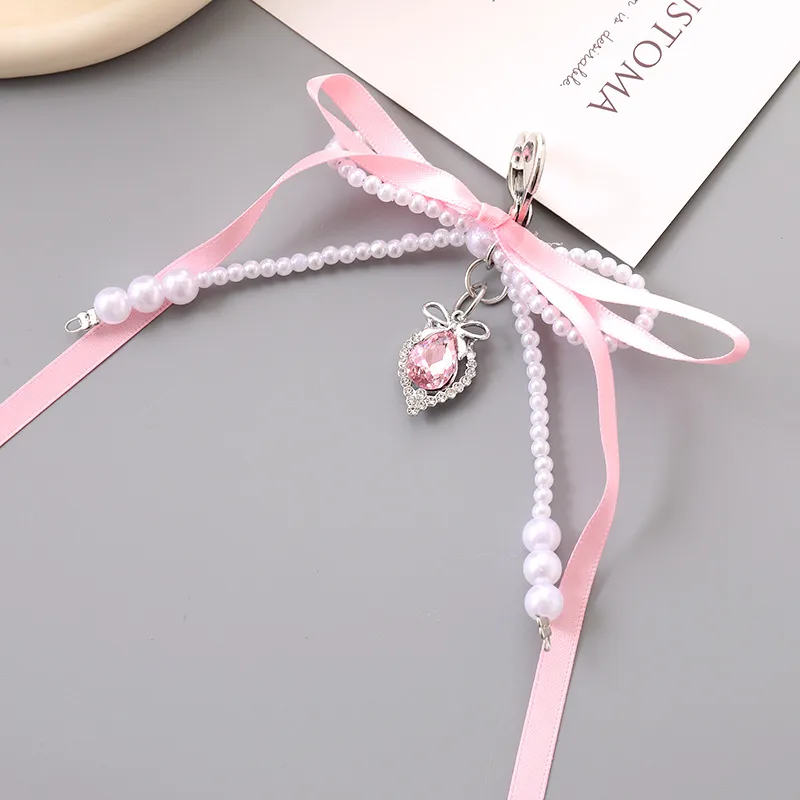 1 Piece Cute Modern Style Classic Style Heart Shape Bow Knot Imitation Pearl Alloy Women's Heart Clasp Closure Bag Pendant Keychain display picture 6