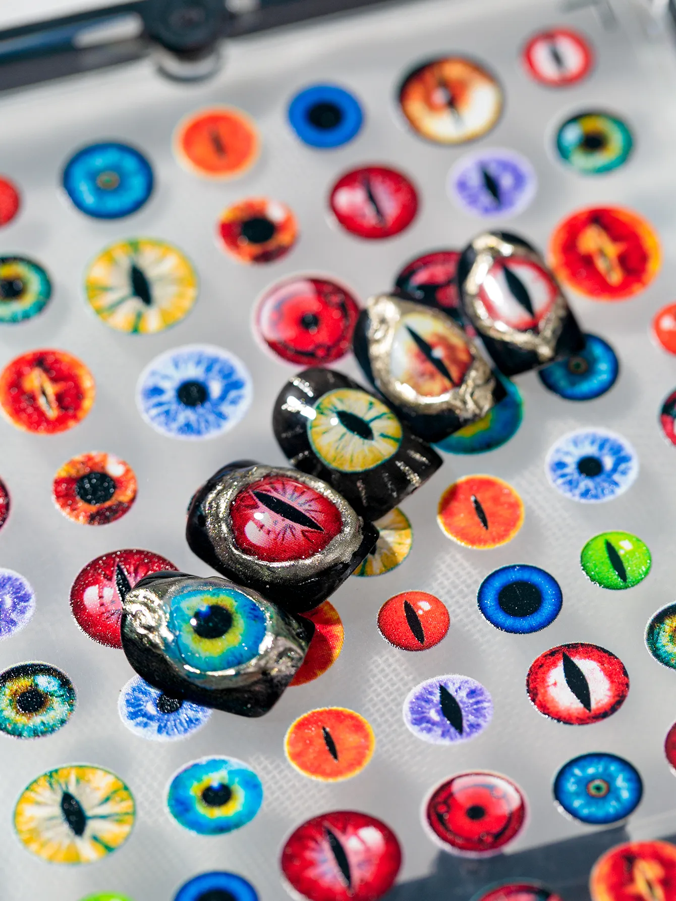 Cool Unique Circular Nail Art Stickers Eye Elements Multicolor Pattern Dark Anime Style Suitable For Special Occasions And Parties display picture 2