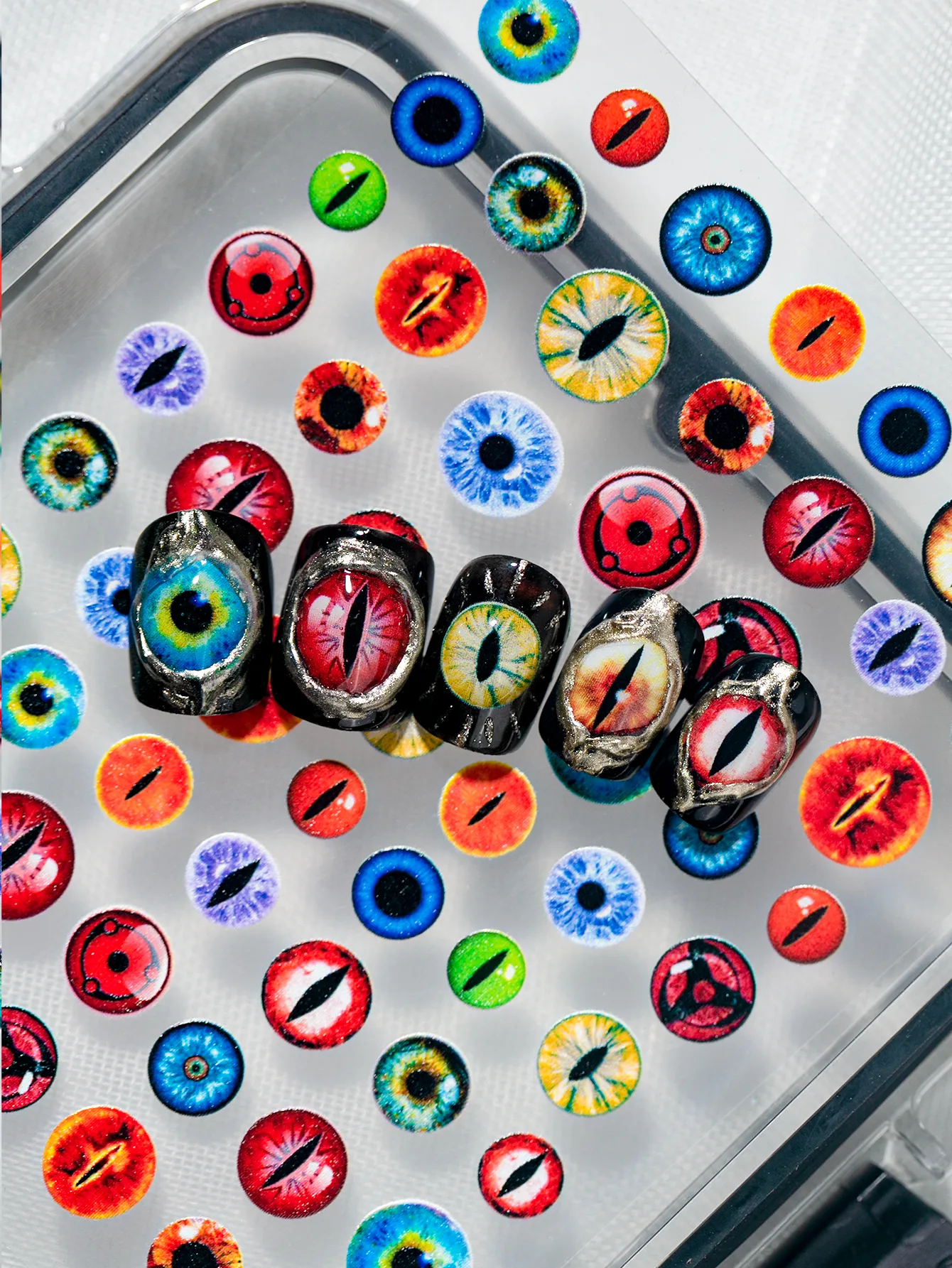 Cool Unique Circular Nail Art Stickers Eye Elements Multicolor Pattern Dark Anime Style Suitable For Special Occasions And Parties display picture 3