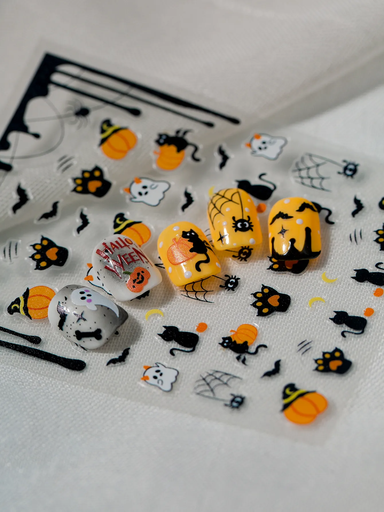 Halloween Nail Art Stickers Cat Claw Elements Black Cat Ghost Pumpkin Suitable For Personal DIY And Salon Use Spider Web Bat display picture 2