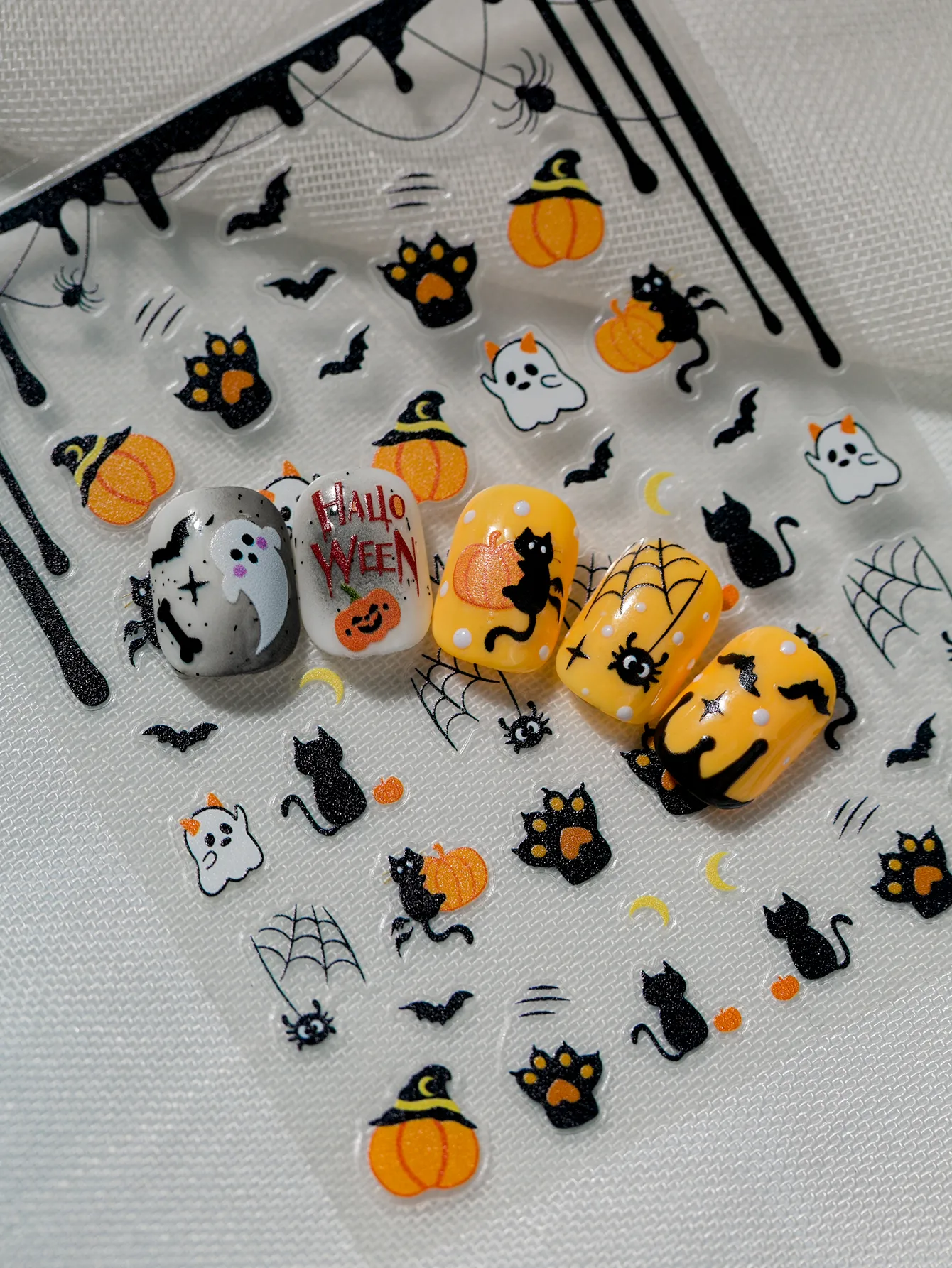 Halloween Nail Art Stickers Cat Claw Elements Black Cat Ghost Pumpkin Suitable For Personal DIY And Salon Use Spider Web Bat display picture 5