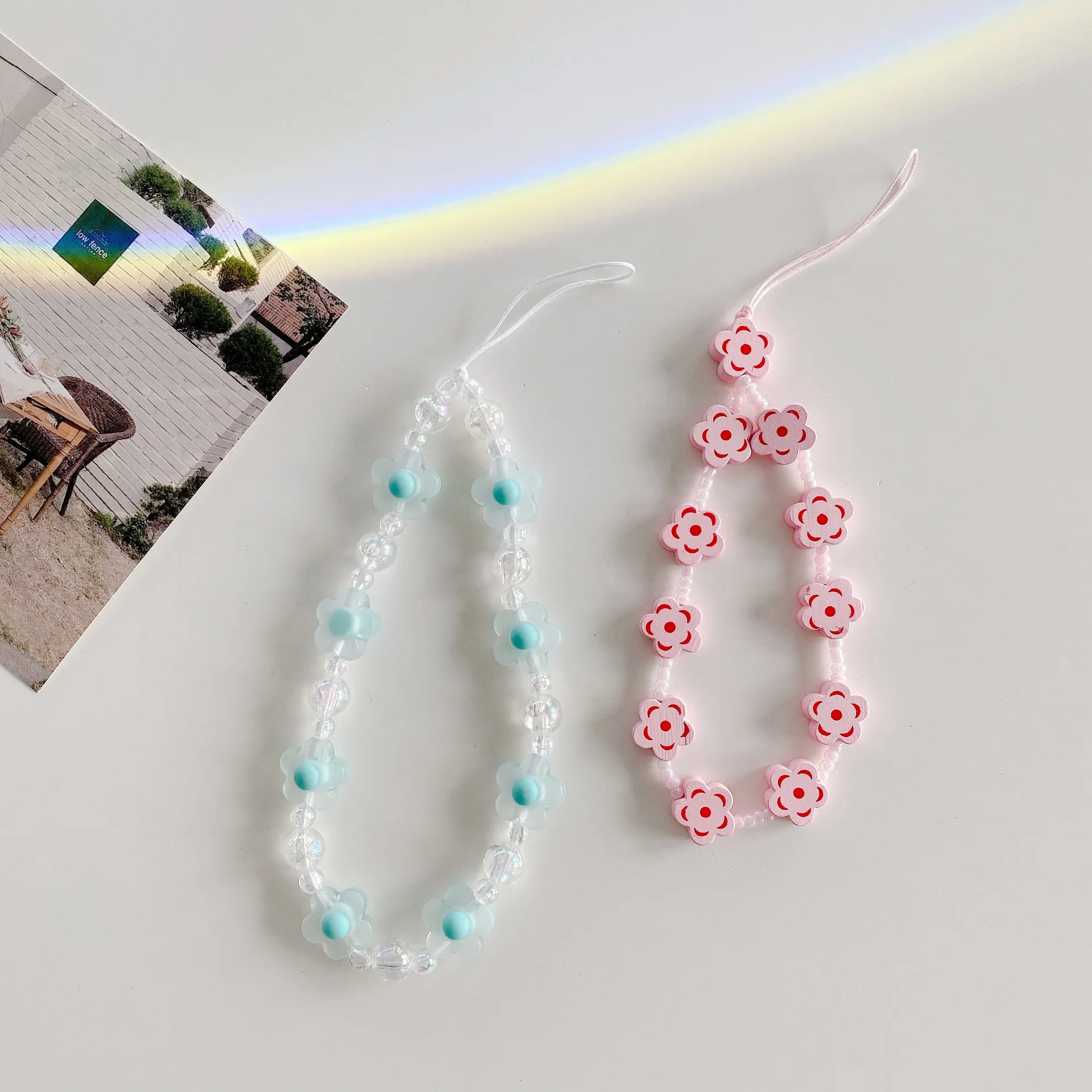 New Blue Flower Mobile Phone Charm Short Pendant Ins Lanyard Female Smiling Face Bracelet Love PVC Plastic Buckle display picture 2