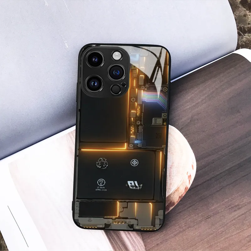 Cool Circuit Board Apple IPhone 15 16 Glass Phone Case Men's Protective Cover Art Fashion Multicolor Black display picture 9