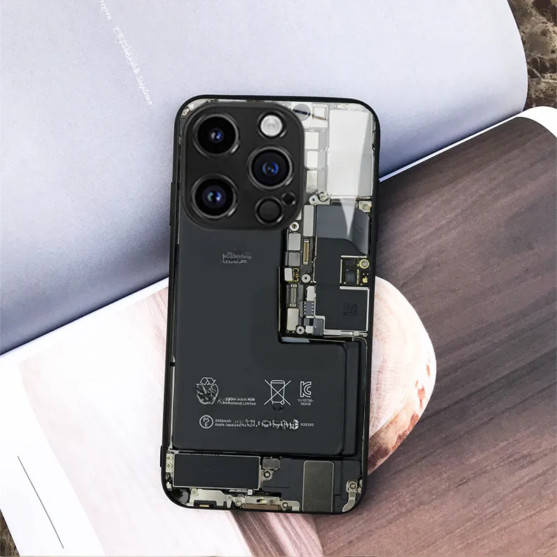 Cool Circuit Board Apple IPhone 15 16 Glass Phone Case Men's Protective Cover Art Fashion Multicolor Black display picture 24