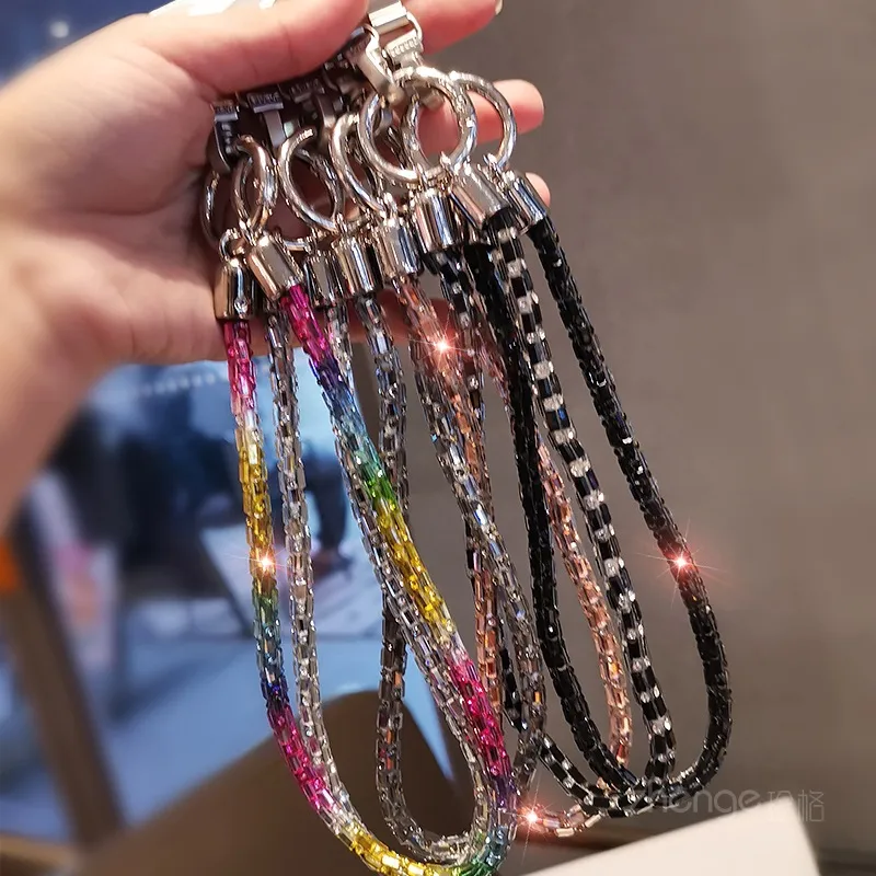 Fashion Shining Diamond Sequin Bracelet Mobile Phone Lanyard Ins Style Metal Round Buckle Clip Strong Durable Wrist Women's Short display picture 19