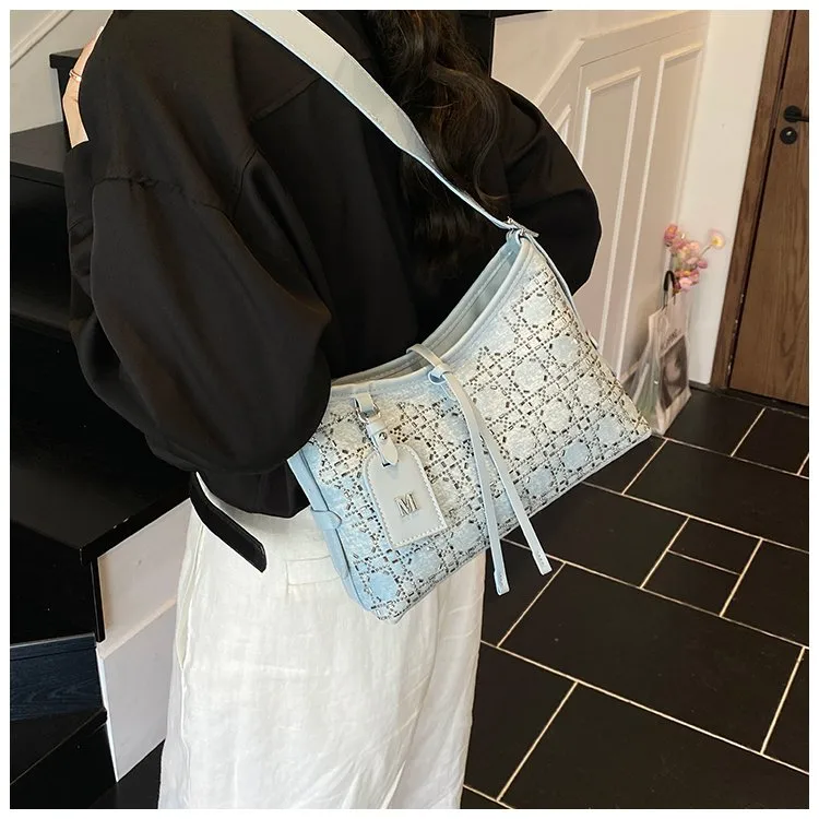 Elegant Fashionable Shoulder Handbag Women Casual Style Artificial Leather Color Block Pattern Four Seasons Handbags Tote Bag display picture 21