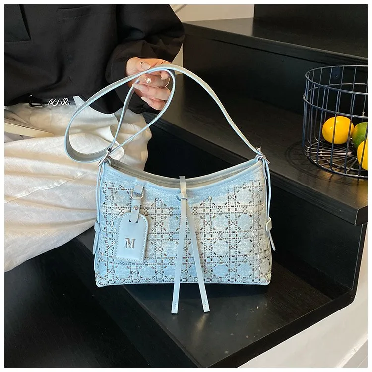 Elegant Fashionable Shoulder Handbag Women Casual Style Artificial Leather Color Block Pattern Four Seasons Handbags Tote Bag display picture 23