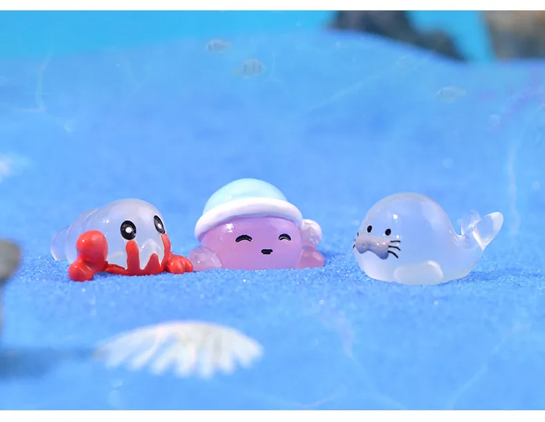Cartoon Miniature Marine Animal Glass Container Decoration Small Aquarium Landscaping Decoration Small Seal Crab Octopus Statue display picture 1