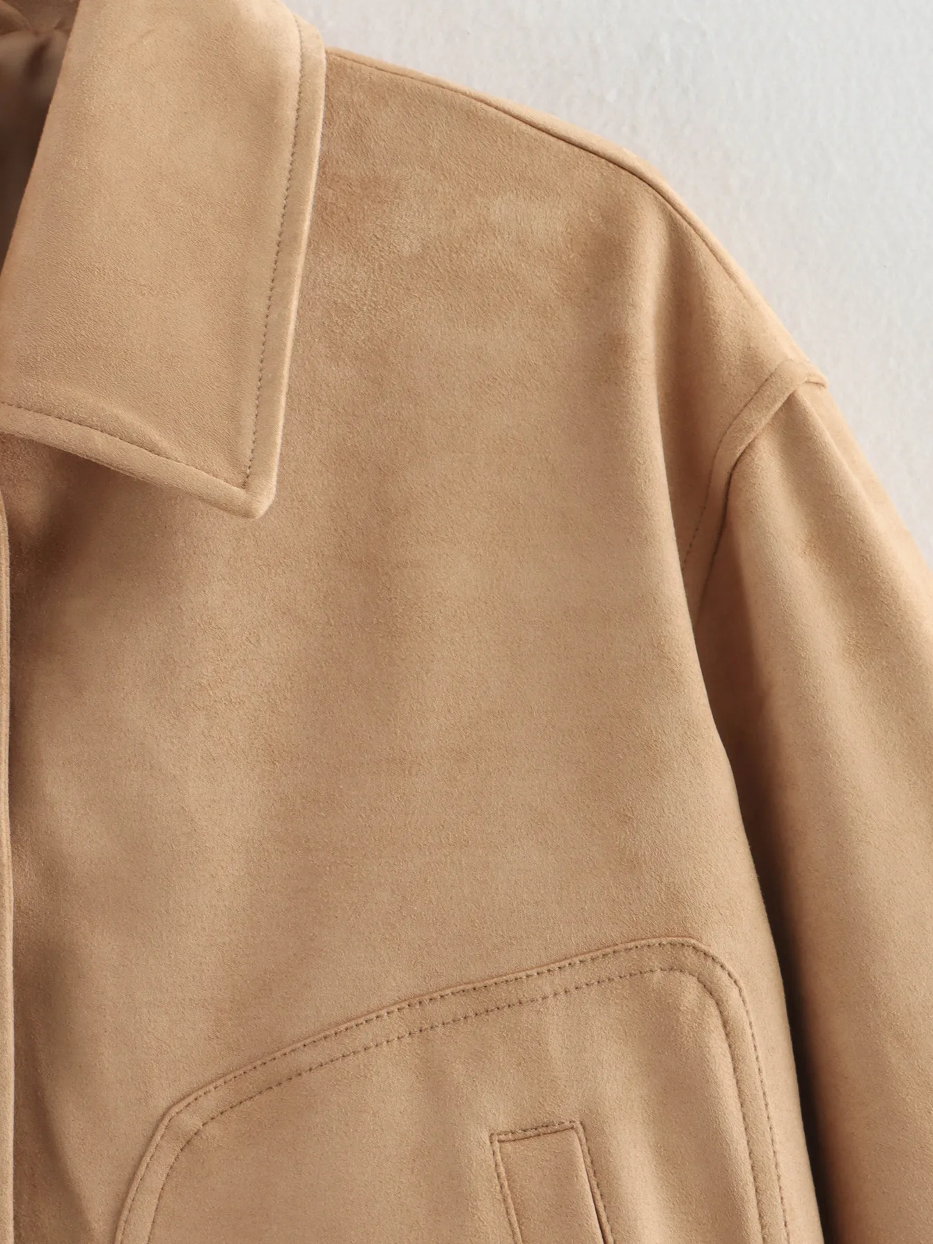 Fashionable Short Leather Jacket Women's Elegant Style With Big Pockets Polyester Fabric Long Sleeve Pure Color Outerwear display picture 7