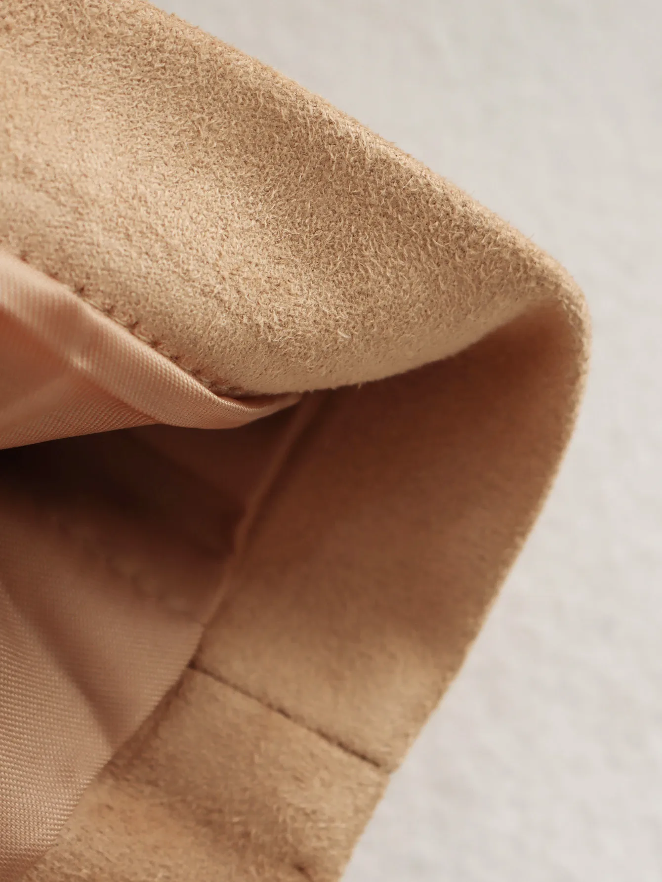 Fashionable Short Leather Jacket Women's Elegant Style With Big Pockets Polyester Fabric Long Sleeve Pure Color Outerwear display picture 13