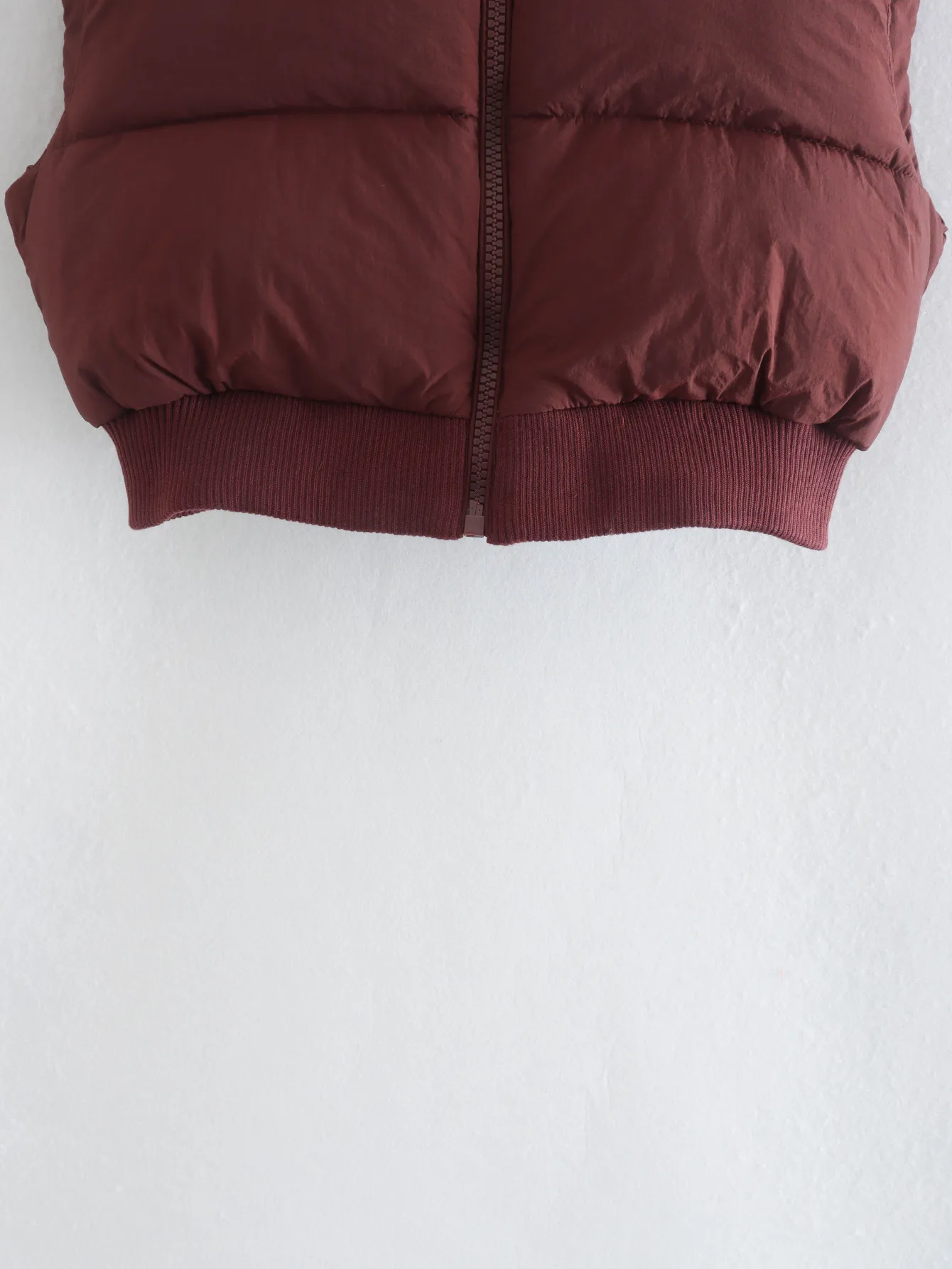 Fashionable Short Stand Collar Vest Women's Clothing European Style All-Match Cotton Vest Retro Design Pure Color Zipper display picture 5