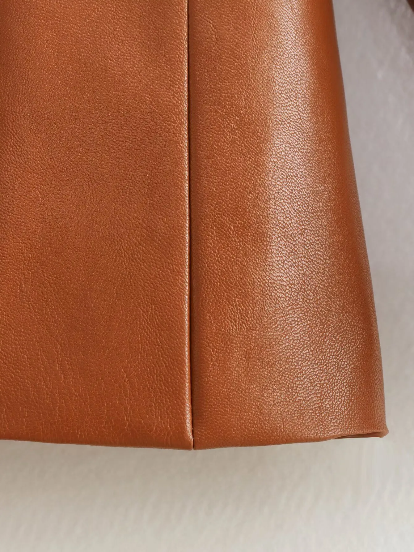 Elegant PU Leather Suit Jacket Women's Fashion Outerwear European Style Long Sleeve Short Coat Pure Color Double Breasted display picture 9