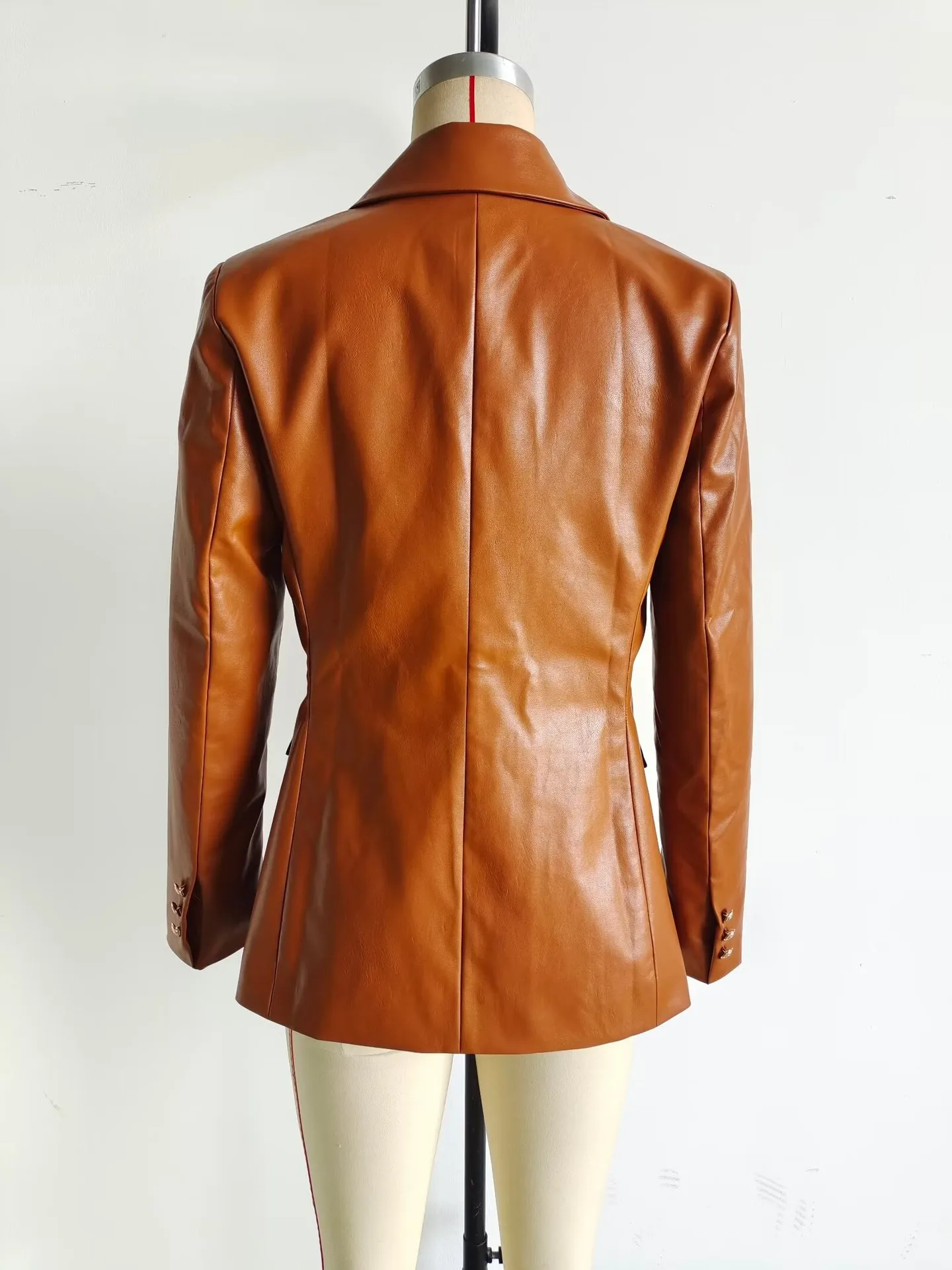 Elegant PU Leather Suit Jacket Women's Fashion Outerwear European Style Long Sleeve Short Coat Pure Color Double Breasted display picture 17
