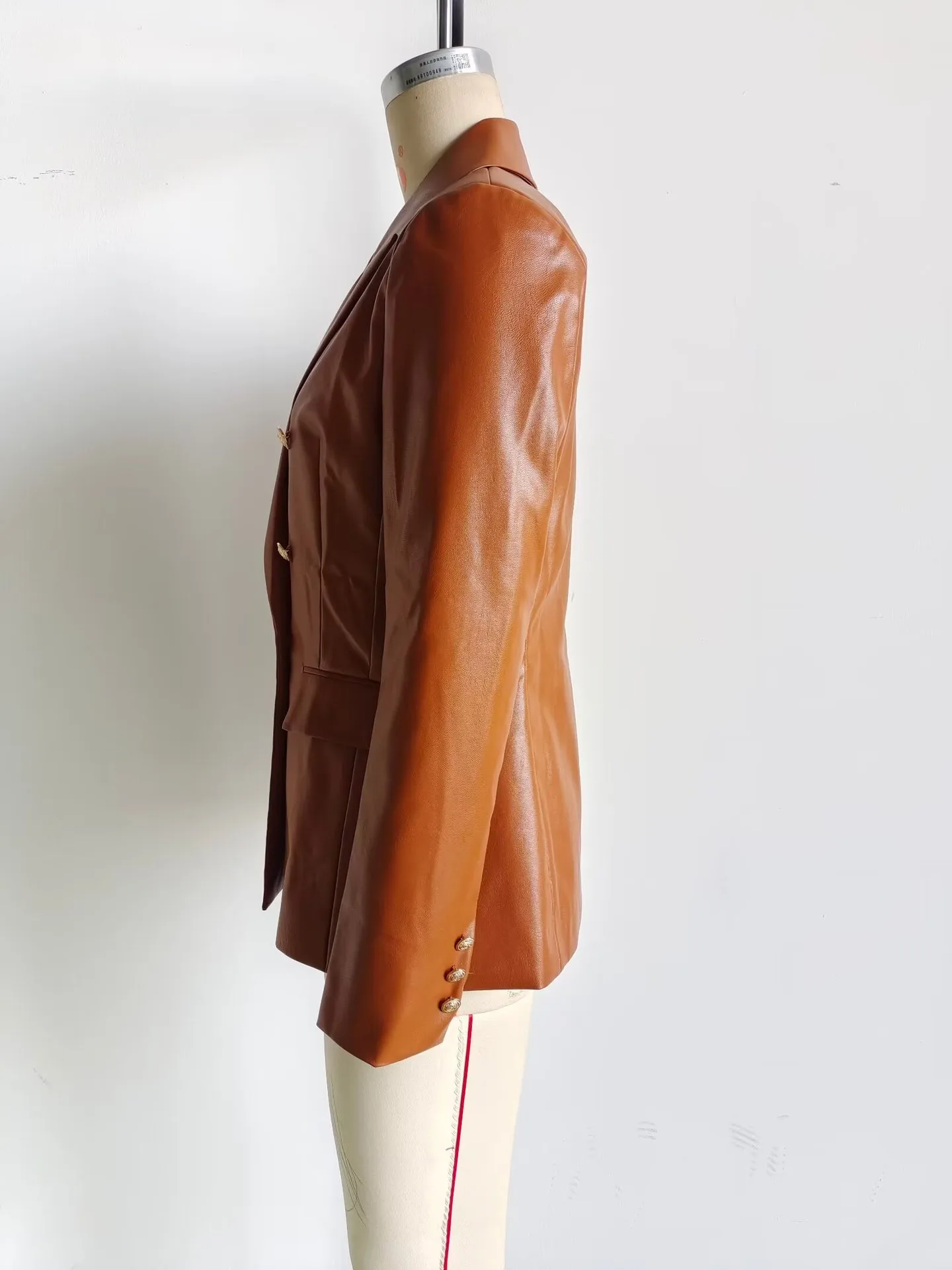 Elegant PU Leather Suit Jacket Women's Fashion Outerwear European Style Long Sleeve Short Coat Pure Color Double Breasted display picture 18
