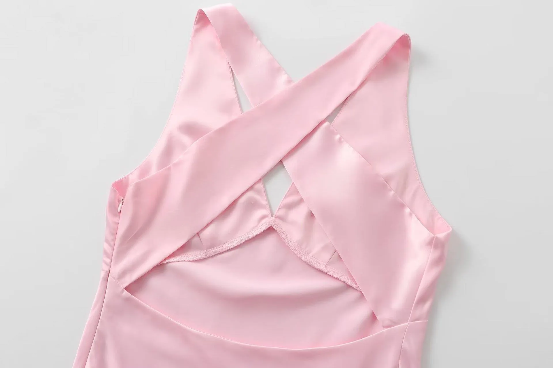 Elegant European Women's Fashion Neckline Backless Split Long Dress V-neck Sleeveless Ankle-length Pure Color Polyester Dress display picture 18