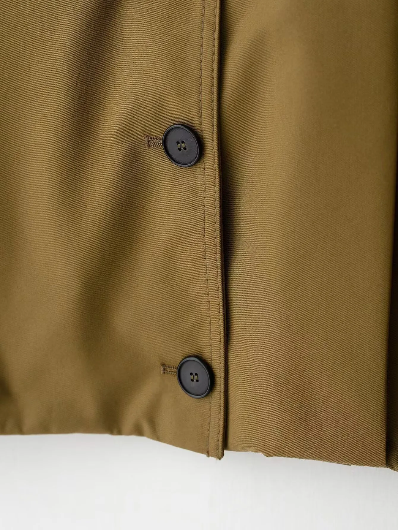 Elegant High Collar Pleated Decorative Coat  Women's Fashion Pure Color Polyester Long Sleeve Short Coat display picture 9