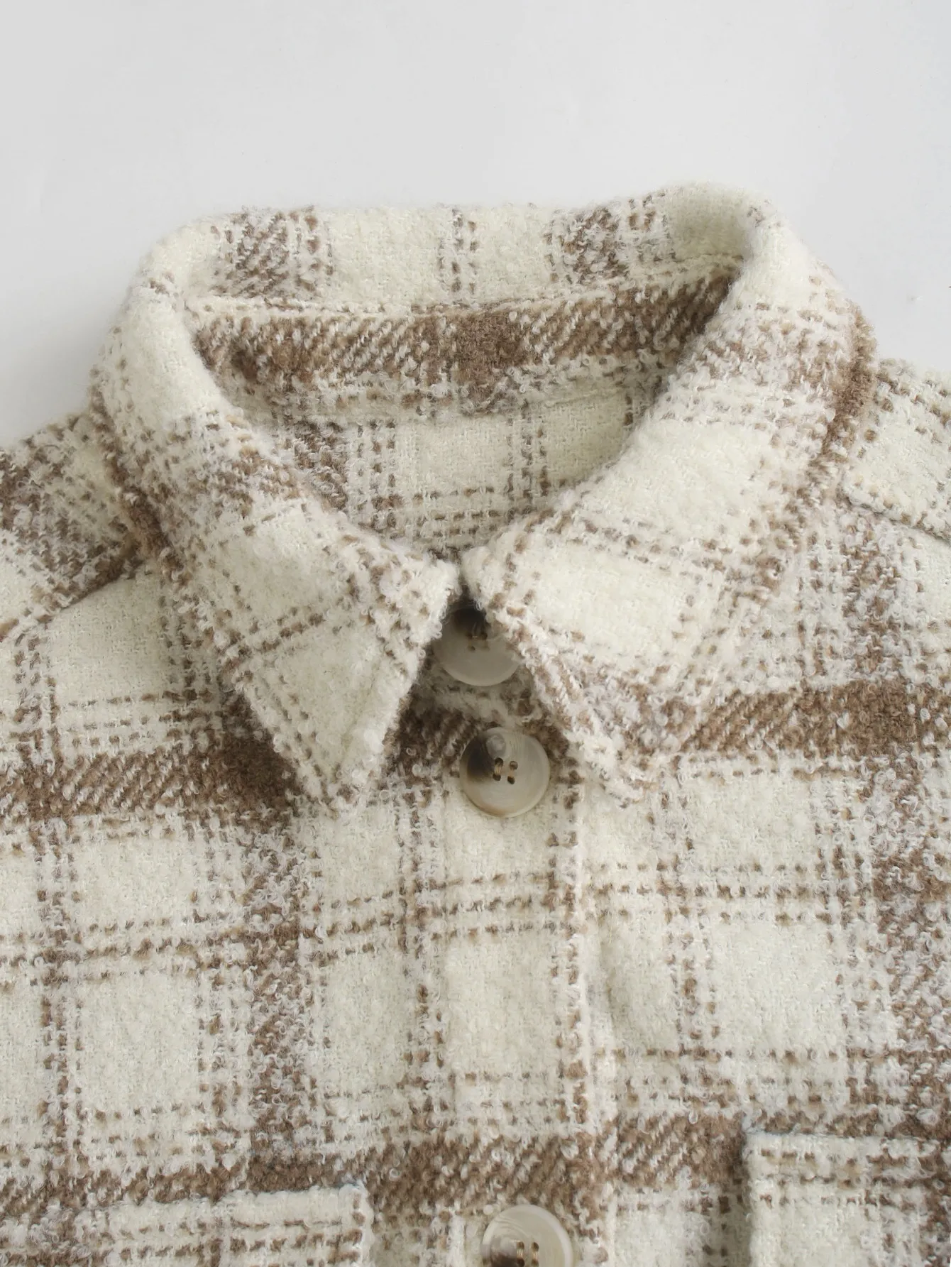 Thickened Flocking Shirt Loose Plaid  Women's Fashion Outerwear Half Open Collar Regular Sleeve Long Sleeve display picture 5