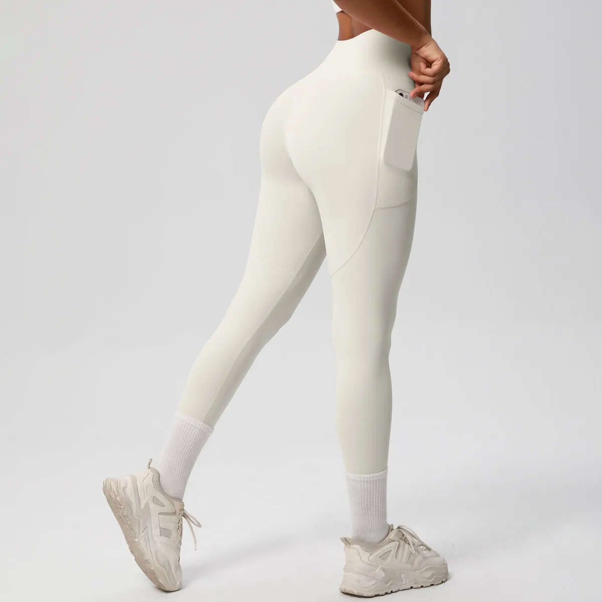 New Pure Color Double-Sided Brushed High-Waist Yoga Pants Breathable Sports Running Fitness Gym Shorts Nylon Spandex Shorts display picture 90