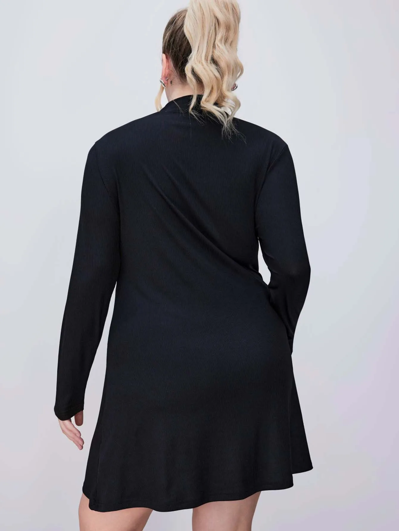 New   Plus Size Women's Clothing Sexy Cutout Dress Fall/Winter Slim Long Sleeve A- Line Skirt display picture 4