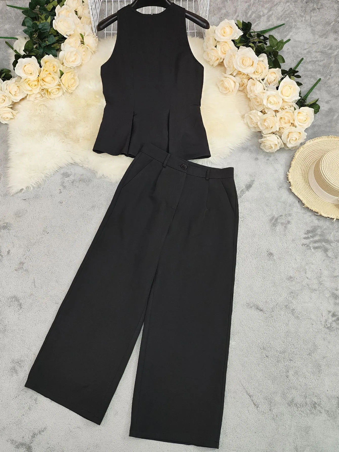 Pure Color Slim Fit Casual Set For Women Elegant Style Straight Leg Pants Waist-Cinching Top Summer New Arrival Fashion Set display picture 8