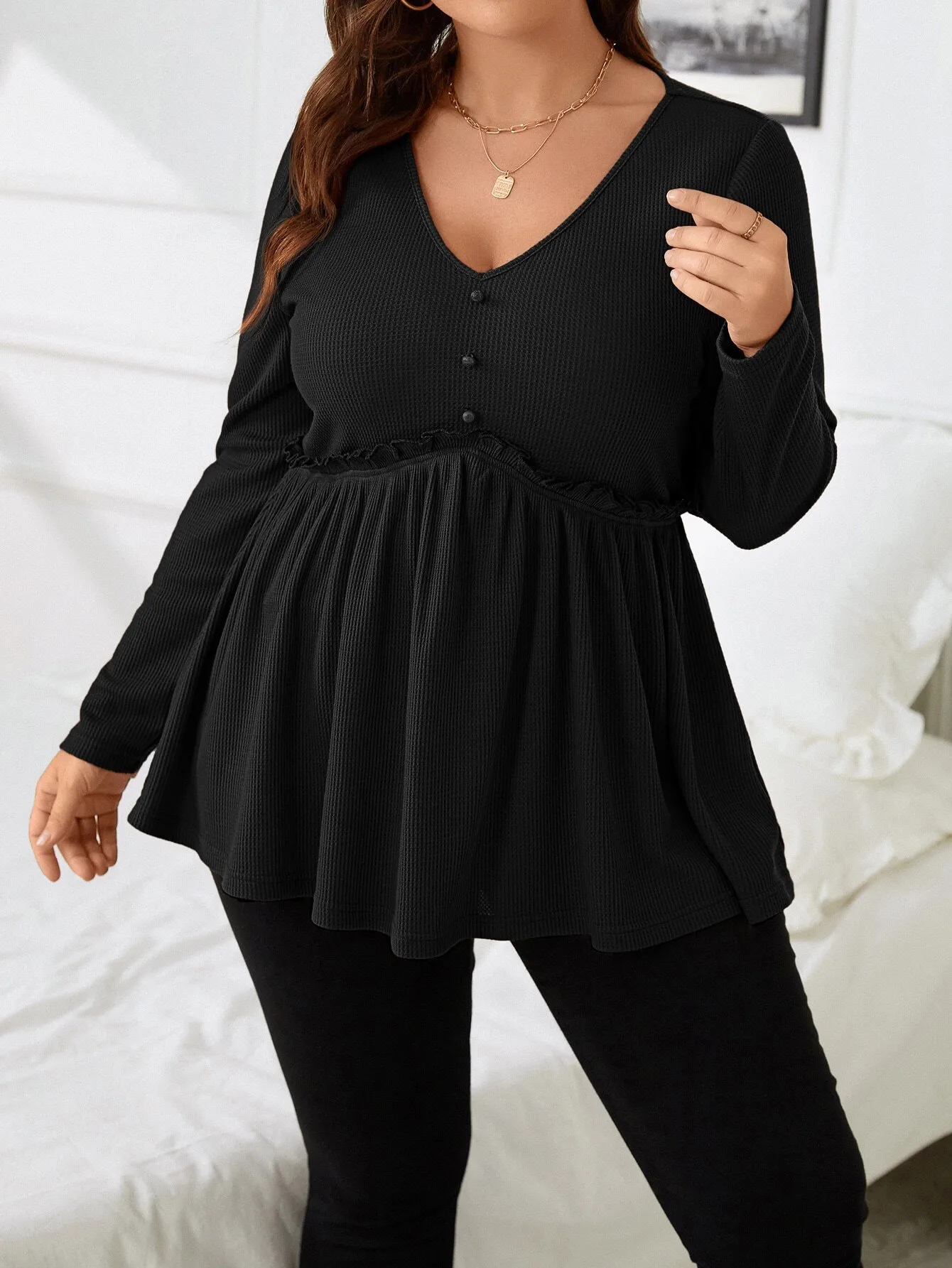 International Station Plus Size Women's V-neck Long-Sleeved T-shirt Autumn And Winter Elegant Fashionable All-Match Slim Top For Women display picture 6