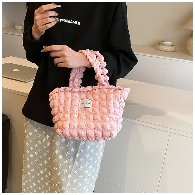 Simple Large Capacity Totes Women's Casual New Style  Spring New Simple Fashion Commute Minimalist Handbag display picture 5