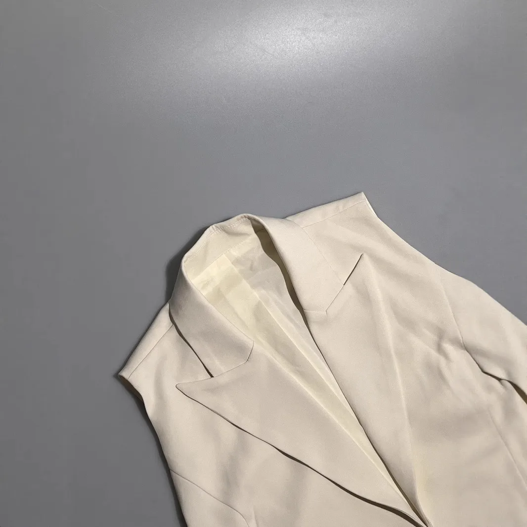 Fashion Summer Women's Casual Suit, Pleated Mini Skirt With Lapel Vest, Elegant Style, Comfortable Polyester Fabric display picture 6