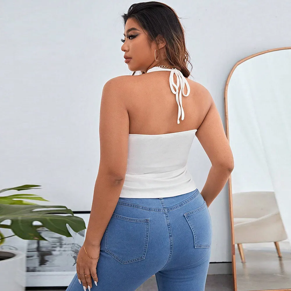 Plus Size Women's Slim-Fit Sexy Asymmetric Hem Halter Strapless Vest Solid Color Casual Style display picture 3