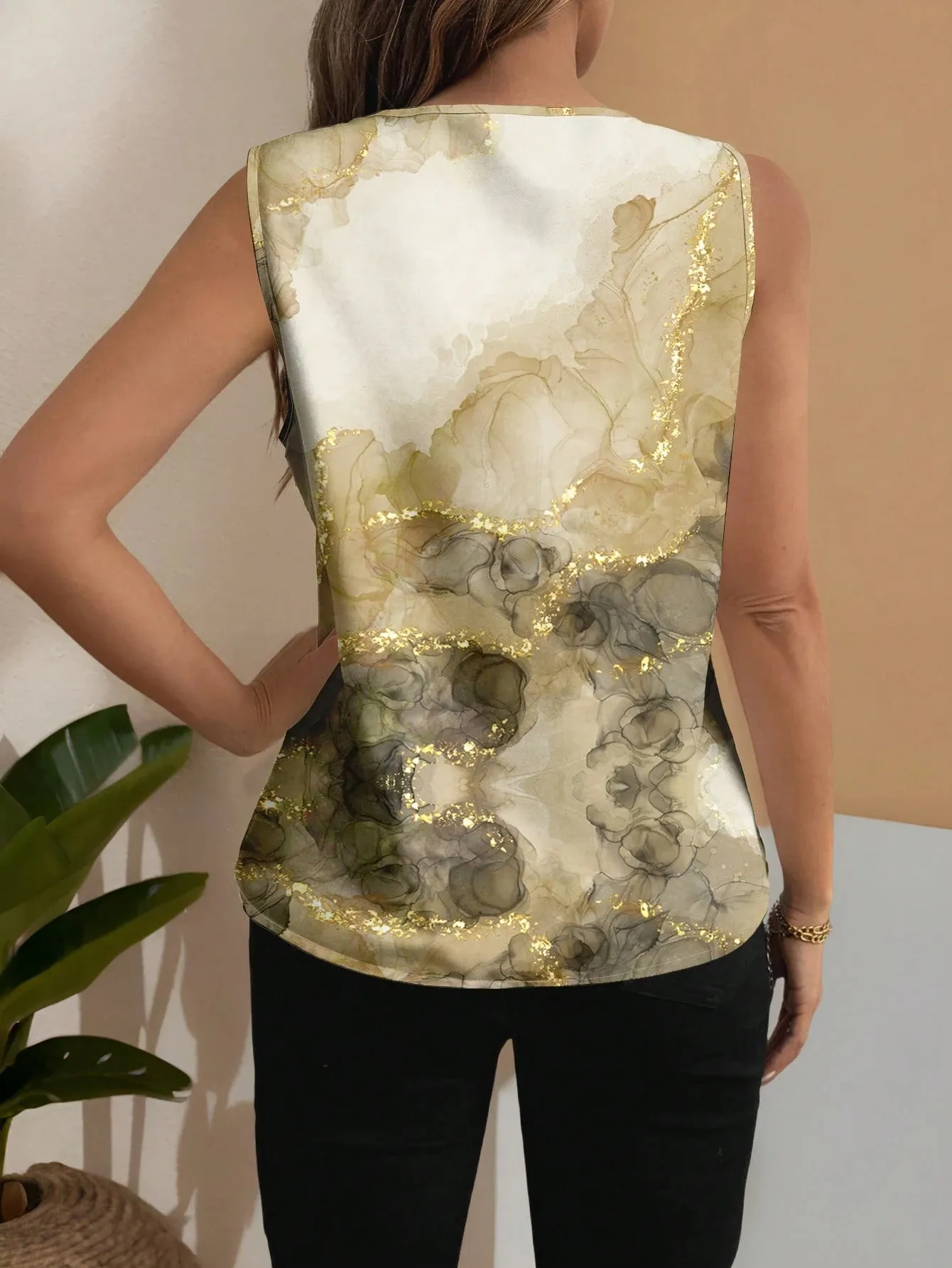 Summer New Fashion Sleeveless Floral Print Casual V-neck T-shirt Vest Women's Clothing European Style Comfortable Commuter Style display picture 21
