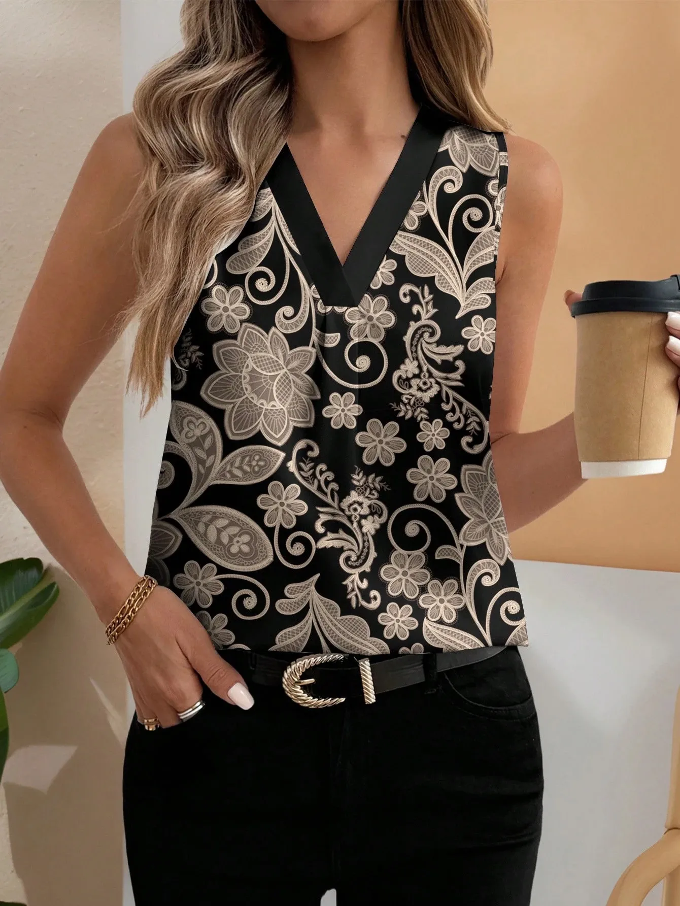 Summer New Fashion Sleeveless Floral Print Casual V-neck T-shirt Vest Women's Clothing European Style Comfortable Commuter Style display picture 37