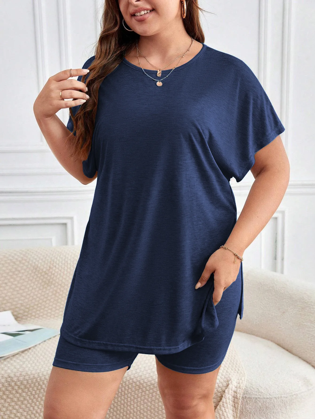 Casual And Comfortable Plus Size Loungewear Suit Summer Short Sleeve Shorts Two-Piece  Simple Style Women's Fashion display picture 5