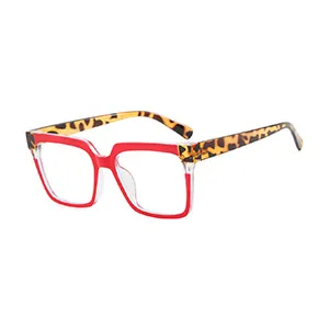 Fashionable Ladies Full Frame Square Sunglasses Leopard Print Casual School Use Leisurely Street Walking Optical Glasses For All Seasons display picture 3