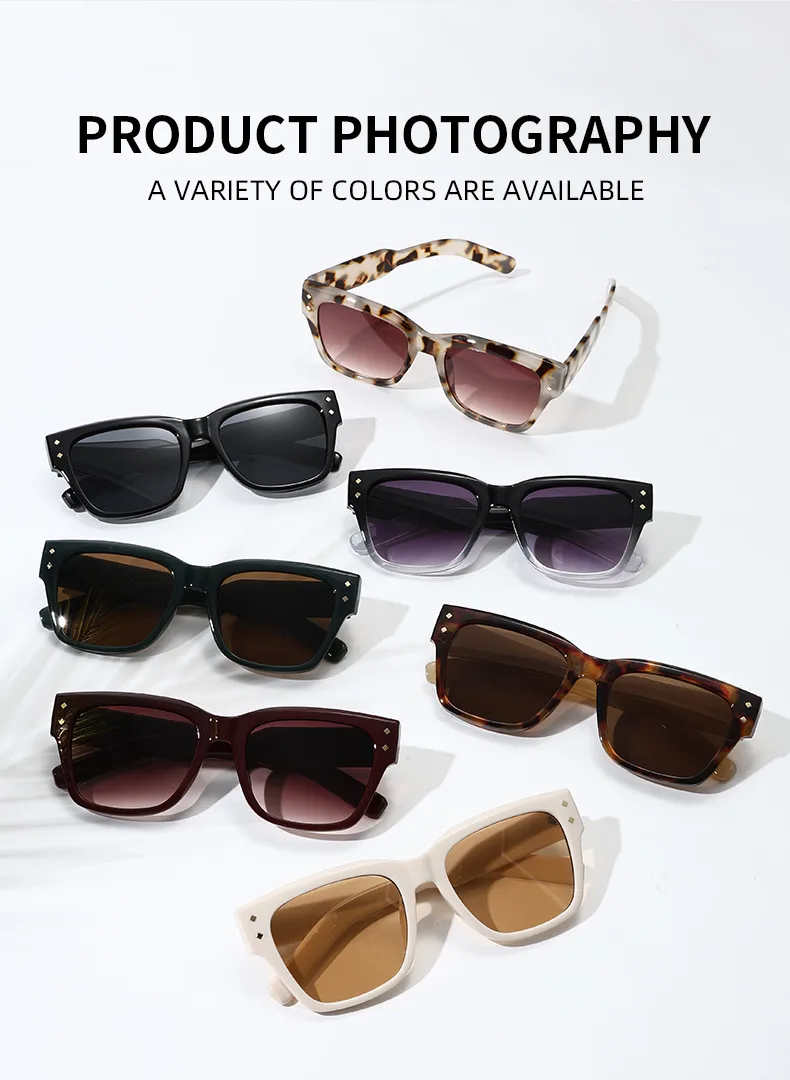 Stylish Large Frame UV Protection Sunglasses Trendy Street Snap  Fashionable Glasses For Men And Women display picture 6