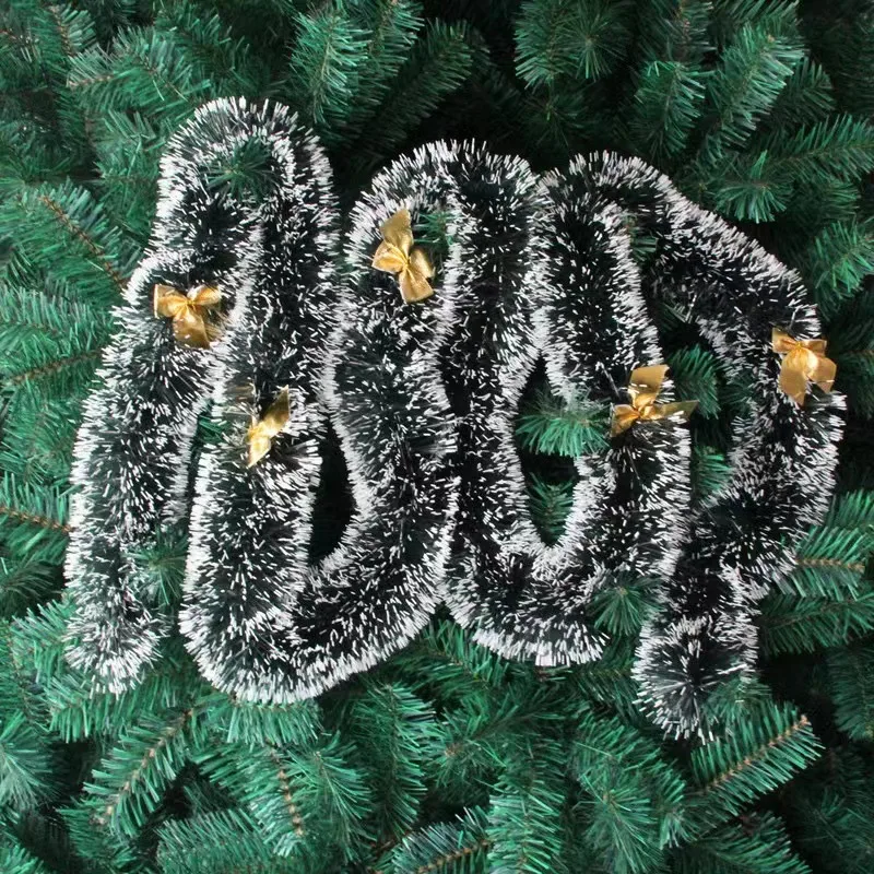 Christmas Tree Decorations Christmas Gifts Colorful Stripe Woolen Tassel Green Black Edge With Butterfly Knot Hotel Decorations display picture 3