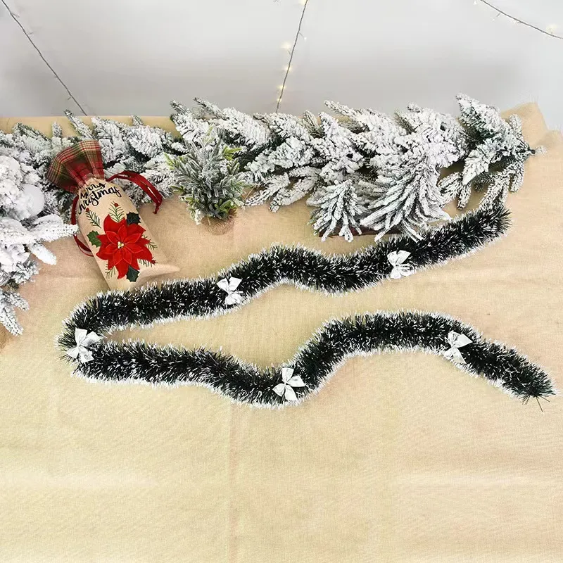 Christmas Tree Decorations Christmas Gifts Colorful Stripe Woolen Tassel Green Black Edge With Butterfly Knot Hotel Decorations display picture 10