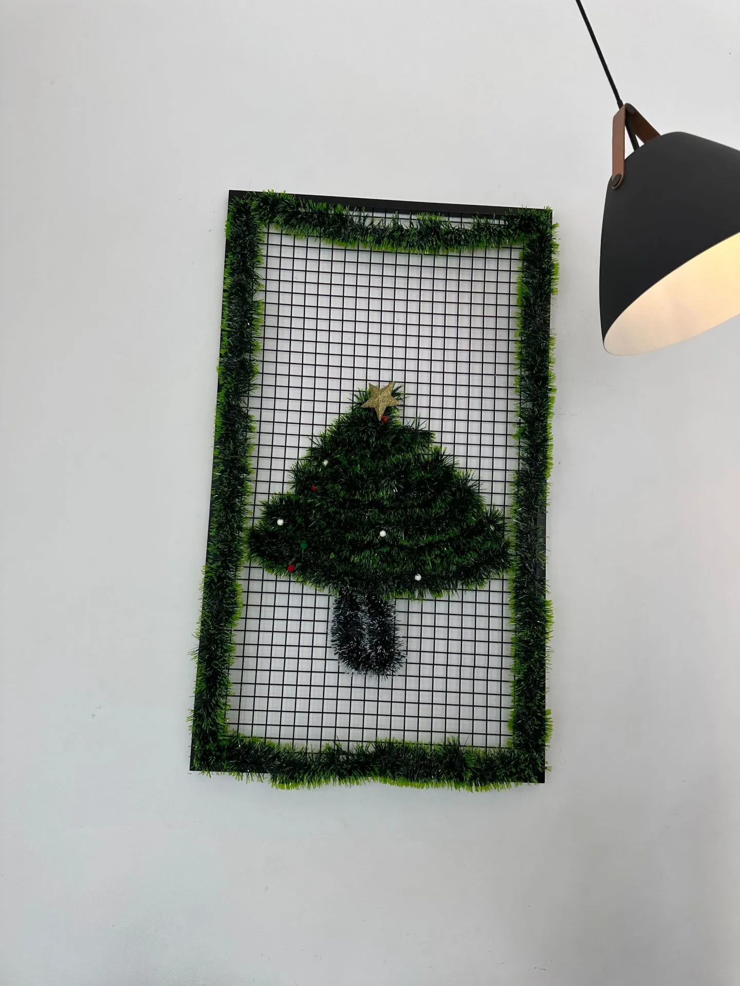Christmas Tree Decorations Christmas Gifts Colorful Stripe Woolen Tassel Green Black Edge With Butterfly Knot Hotel Decorations display picture 17