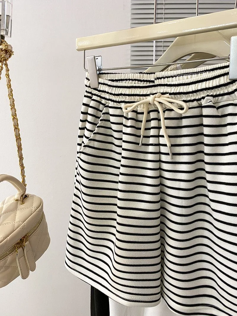 Summer Sport Style Loose High Waist Slimming Thin Striped Casual Wide Leg Versatile Striped Women's Shorts High Waist display picture 8