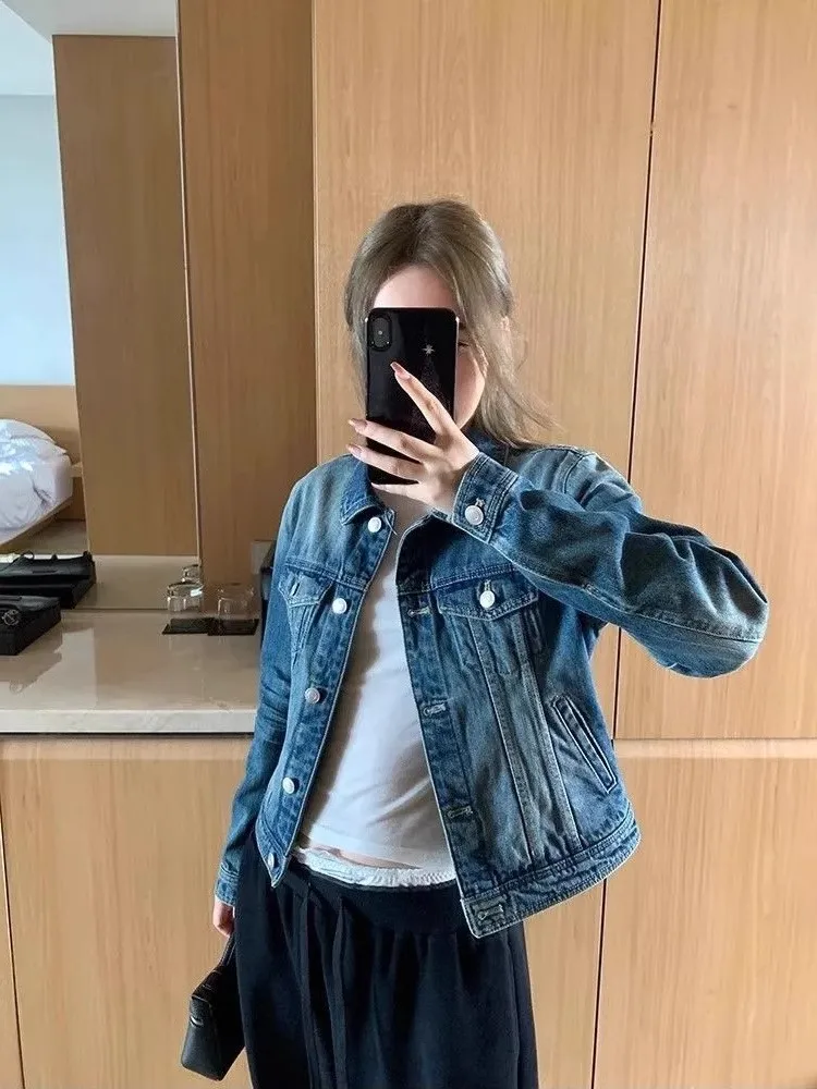Blue Vintage Denim Jacket Spring Autumn Loose Casual Washed Collar Long Sleeve Women's Fashionable Top Bubble Sleeve Print display picture 4