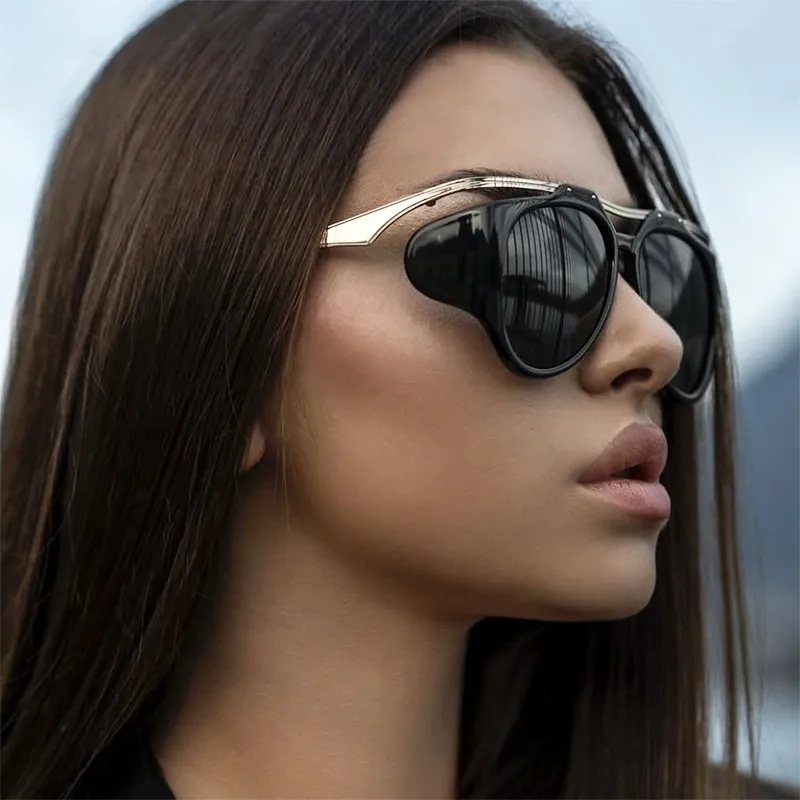 High-End Personality Street Style Sunglasses Women's Fashion Travel UV Protection Black Full Frame Glasses Hip Hop Streetwear display picture 1