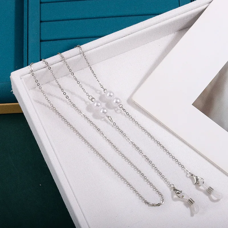 Fashionable  Jewelry Pearl Chain Glasses Chain Simple Style Popular Metal Eyeglasses Accessories display picture 2