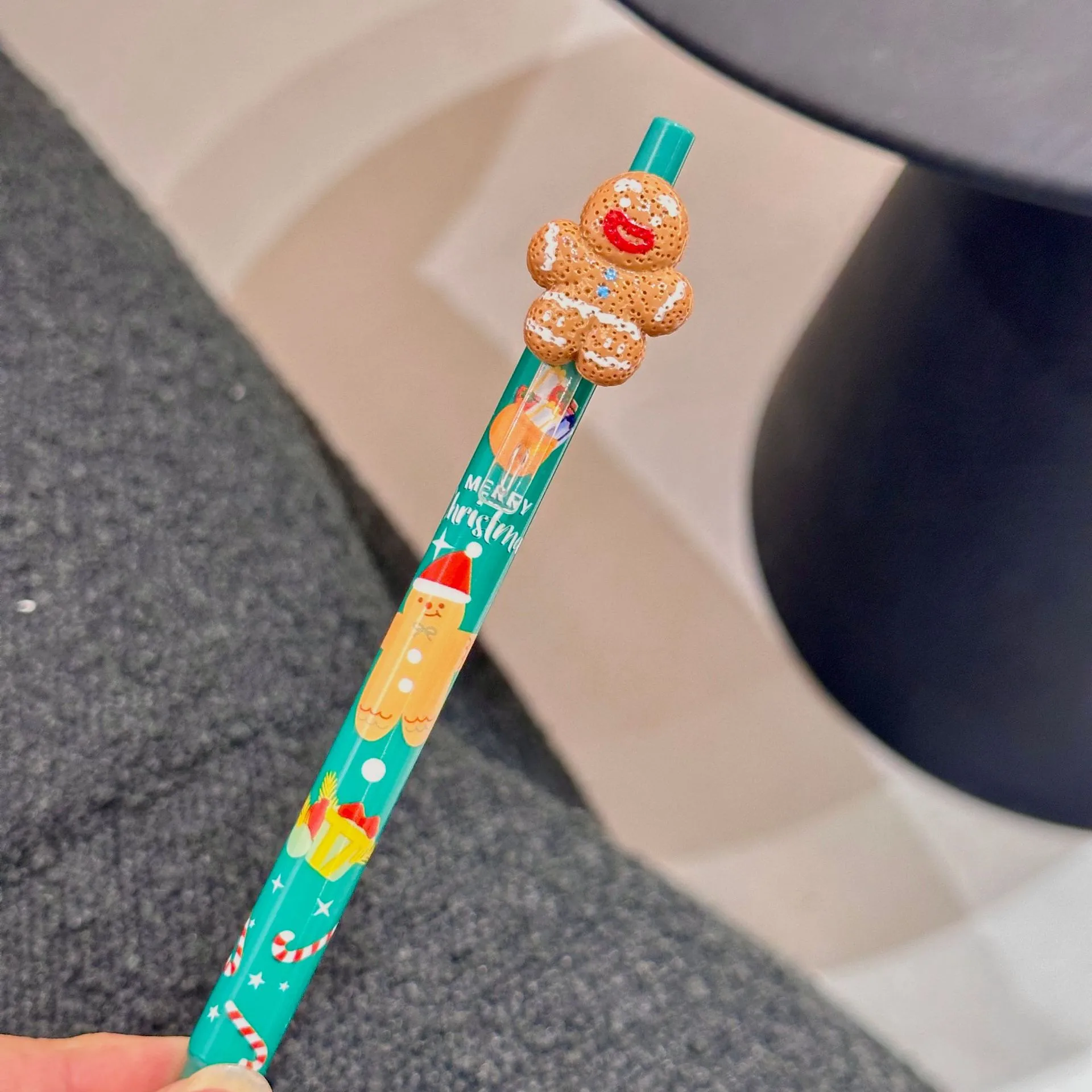 Cute Christmas Resin Ballpoint Pen Push Type Writing Stationery Student Gifts Learning Supplies Santa Claus Christmas Socks display picture 8