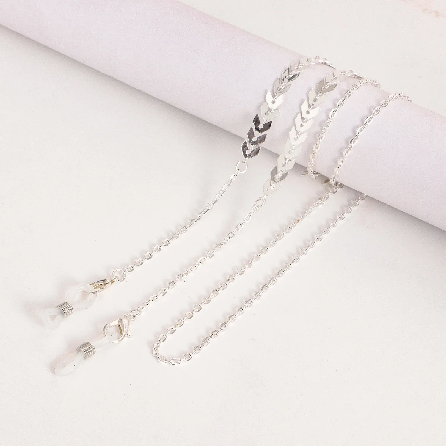 Fashion Metal Mask And Glasses Chain Simple Airplane Style Lanyard Eye Strap Alloy Material display picture 4