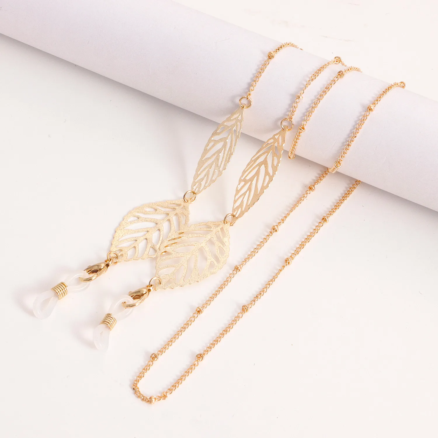 Style Metal Mask And Glasses Chain Butterfly Leaf Design Ins Fashion Alloy Material Eyewear Accessory display picture 3
