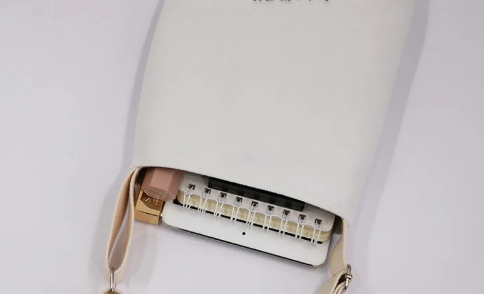 Classic Canvas Shoulder Bag Mini Casual Women's Crossbody Bag Small Diagonal Bag Printed Oil Painting Tote Bag For Hiking display picture 5