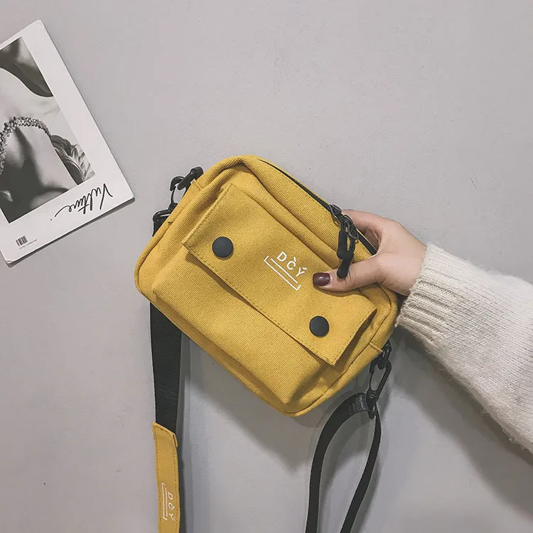 New Style Canvas Student Bag Women's Crossbody Shoulder Bag Simple Quality Fresh Sweet Fashion Small Bags Leisure Travel display picture 10