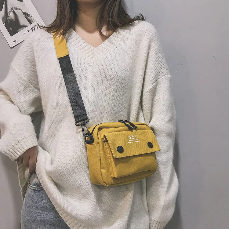 New Style Canvas Student Bag Women's Crossbody Shoulder Bag Simple Quality Fresh Sweet Fashion Small Bags Leisure Travel display picture 11
