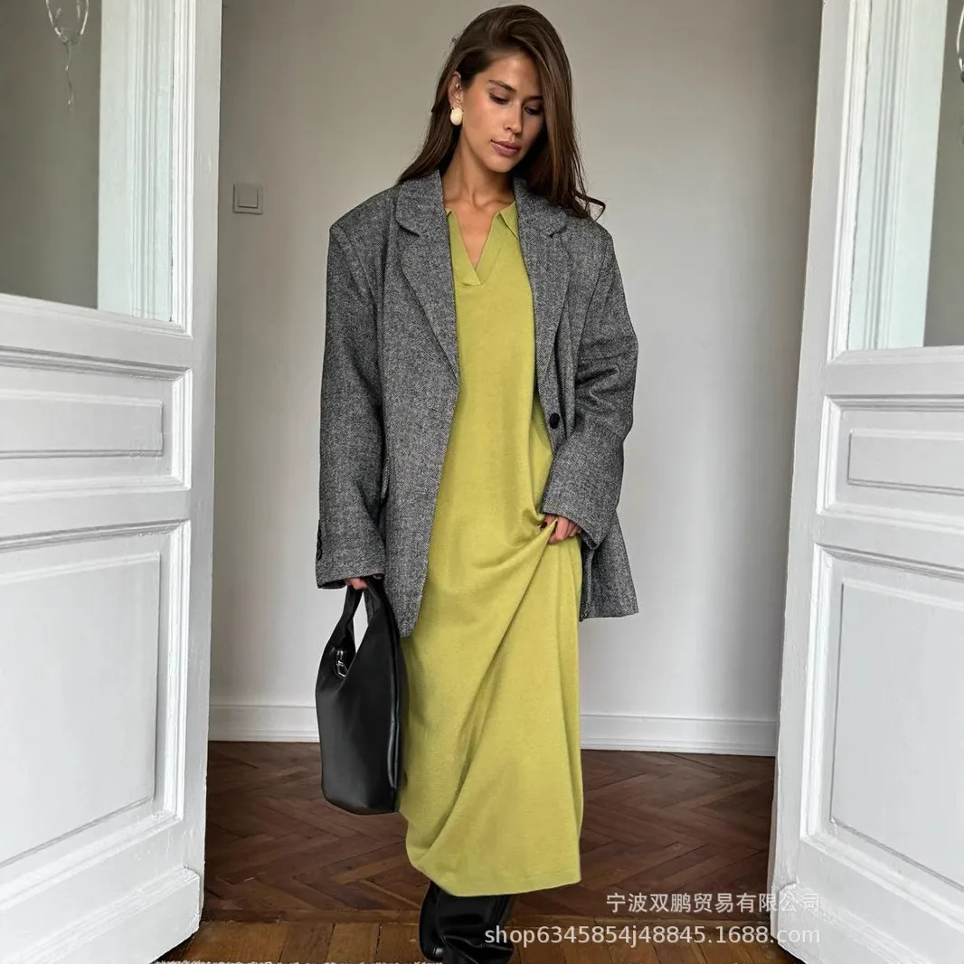 Elegant Long Sweater Dress European Style Casual Fashion Autumn Winter Women's Plus Size Scissors Collar Versatile Casual Wear display picture 6