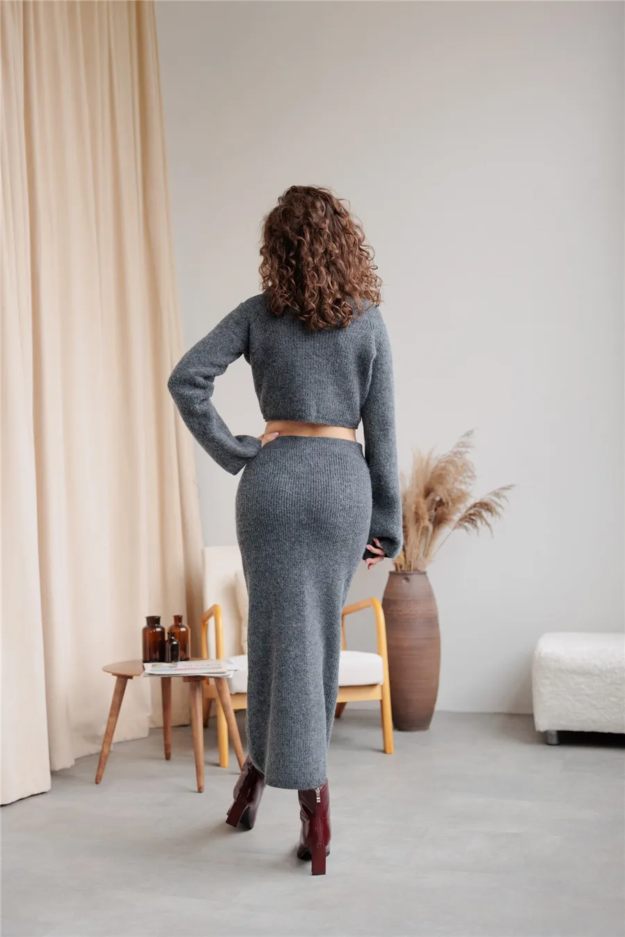 Women's Knitted Sweater And Skirt Set One-Shoulder Elegant Style Long Sleeve Pure Color Casual Fashion Autumn Winter New Arrival display picture 16