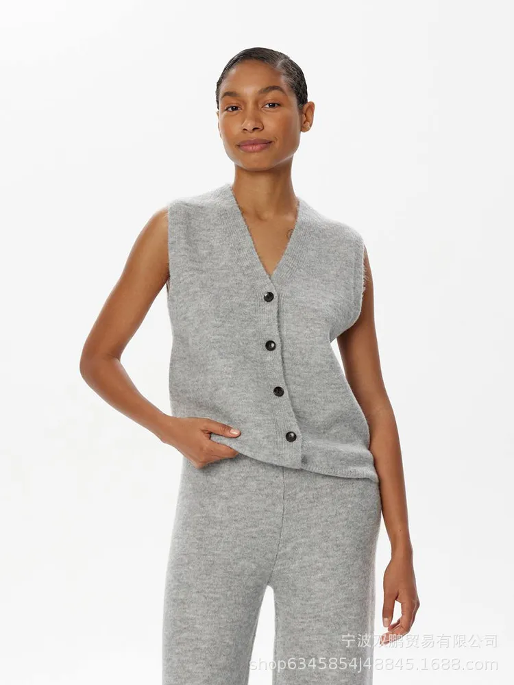 Autumn Winter Knitted Three-Piece Set Women's OL Style Sweater Cardigan Pants Casual Fashion  Ensemble display picture 23