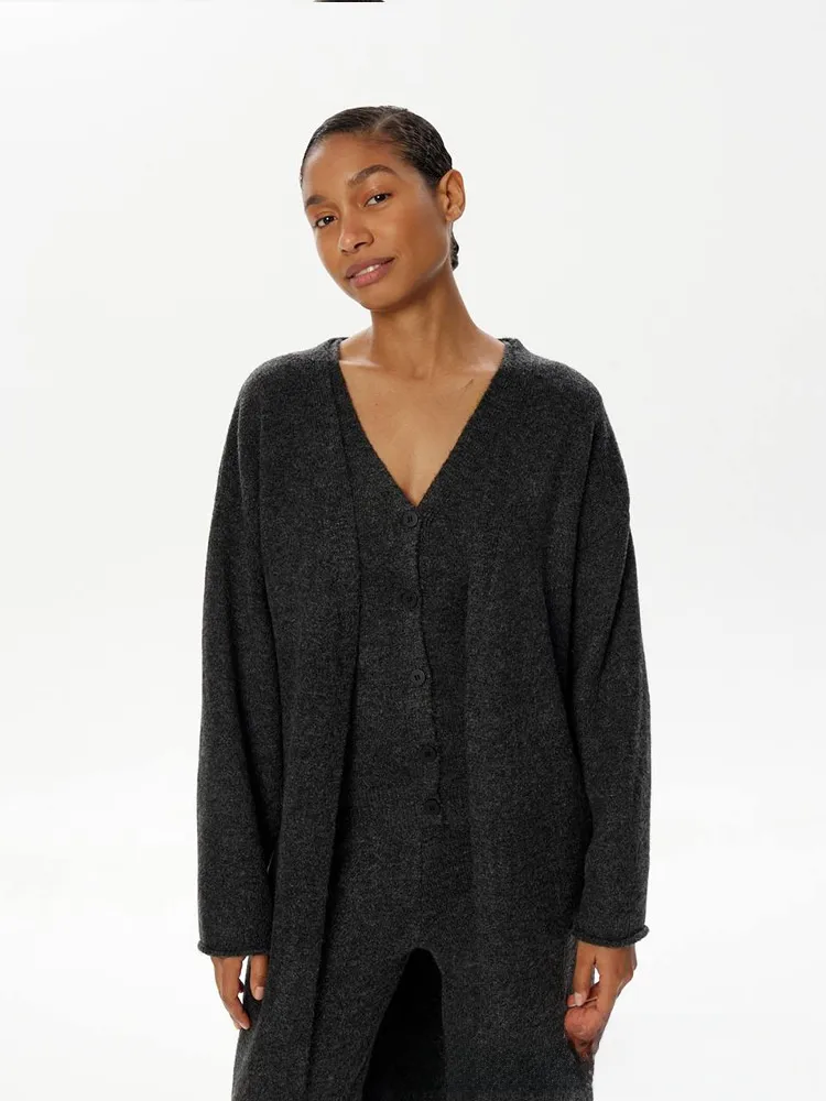 Autumn Winter Knitted Three-Piece Set Women's OL Style Sweater Cardigan Pants Casual Fashion  Ensemble display picture 6